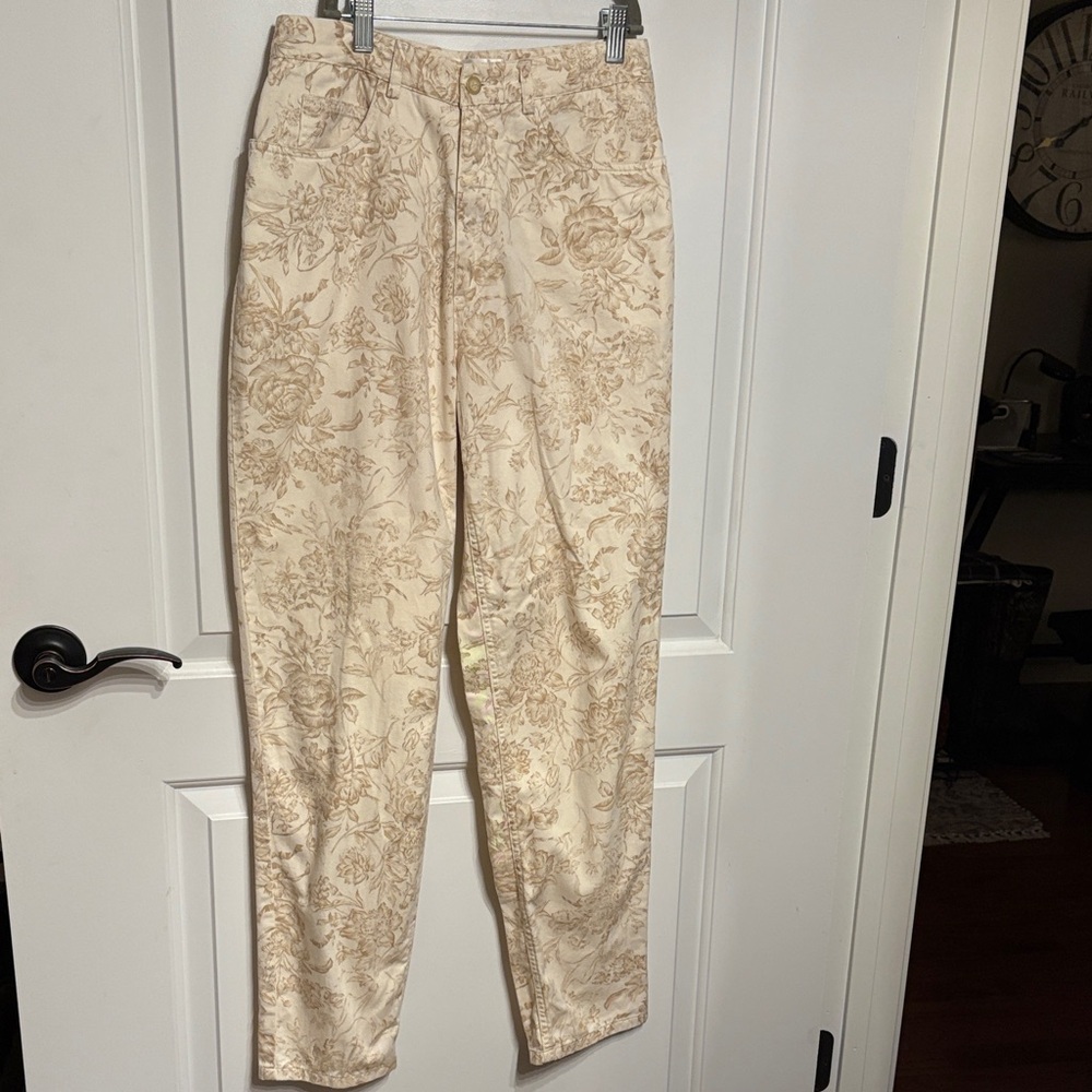 Talbots Cream Floral Jean/Pants 100% Cotton.